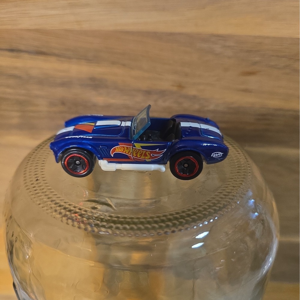Loose 2022 Hotwheels 1:64 Blue Shelby Cobra 427 S/C from multipack
